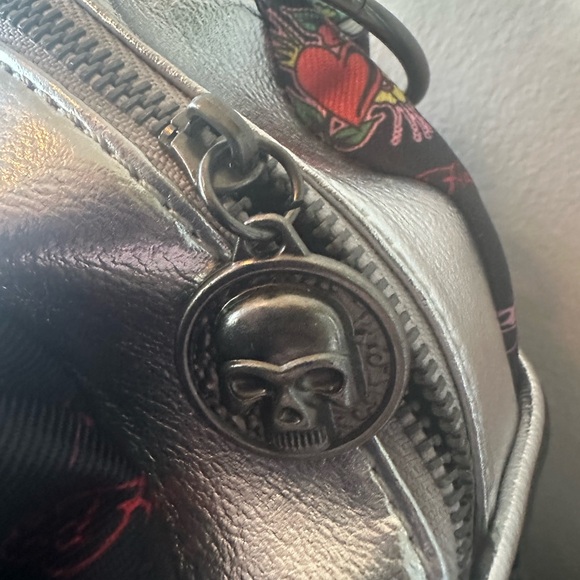 Ed Hardy Black Studded Shoulder Bag Canvas w/ Vegan Leather Rhinestone Heart NWT - Picture 7 of 12